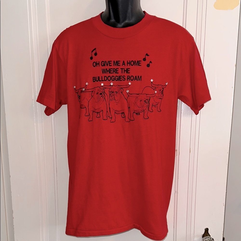 Vintage 80s Oh Give Me A Home Where The Bulldoggies Roam Red‎ T-Shirt with bling